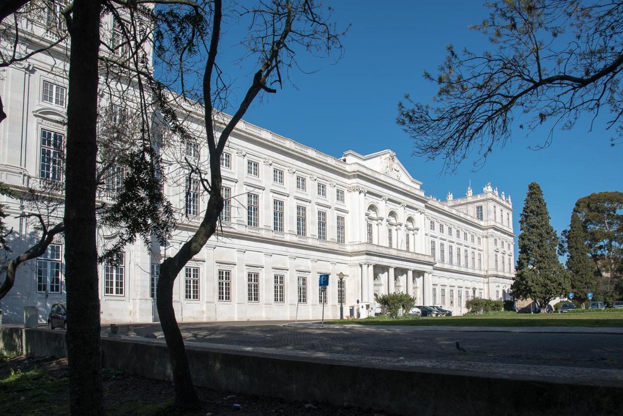 Ferienwohnung Flat With A Garden In Belem Lissabon Exterior foto